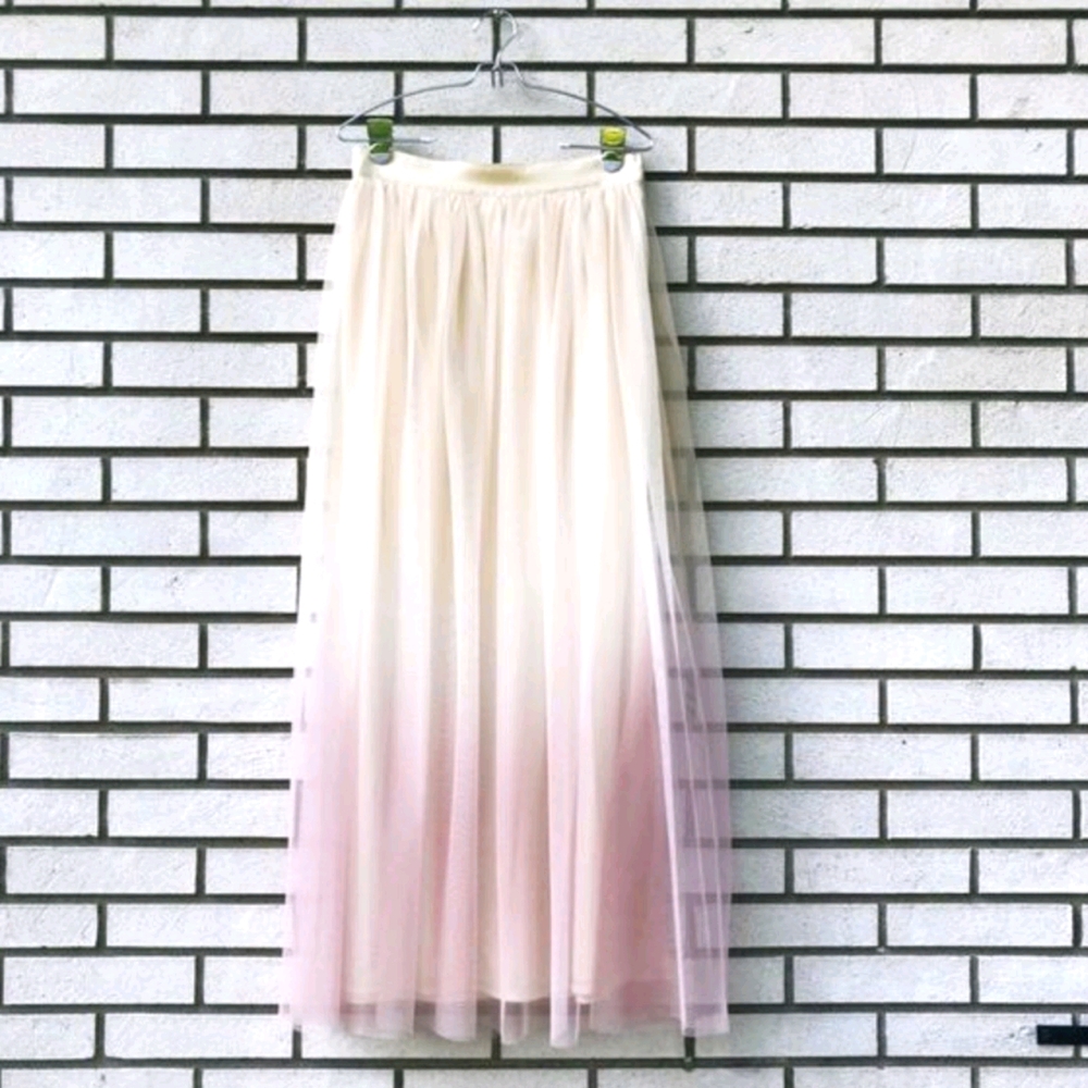 NWT LC Lauren Conrad Runway Ombre Rule Skirt